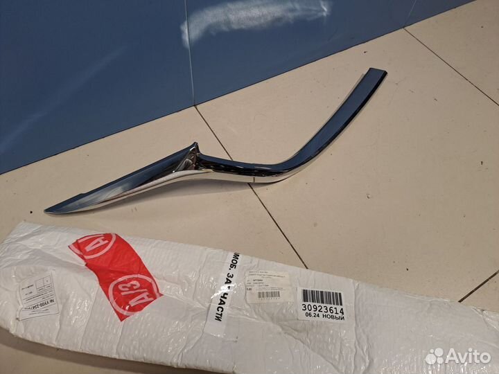 Молдинг решётки радиатора левый Mazda 6 GJ 2013-20