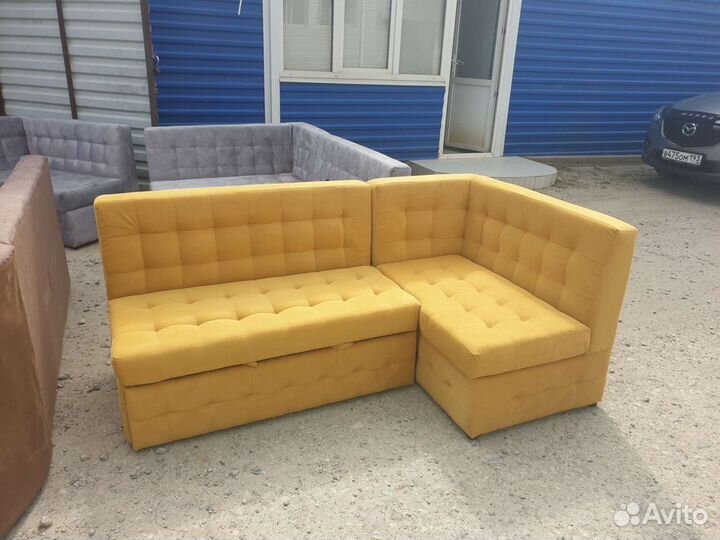 Кухонный диван