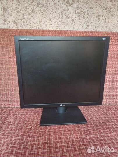 Монитор lg flatron l1919s