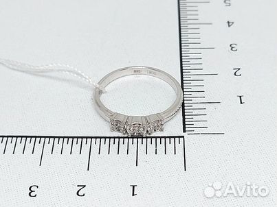 Кольцо с природным камнем Золото