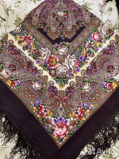 Павловопосадские платки оригинал
