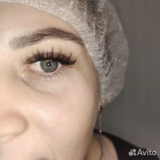 Наращивание ресниц в Западном
