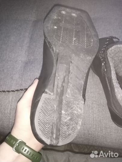 Лыжные ботинки