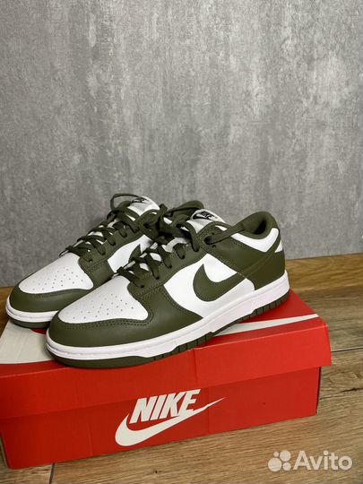 Кроссовки Nike Dunk Low olive