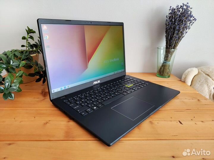 Современный Ультрабук Asus для всего/4гб/SSD