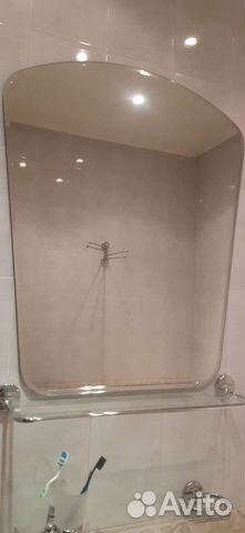 Зеркало и к нему стекл.полка