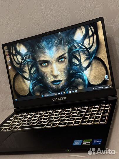 Игровой ноутбук gigabyte/i5 12500h/rtx4050
