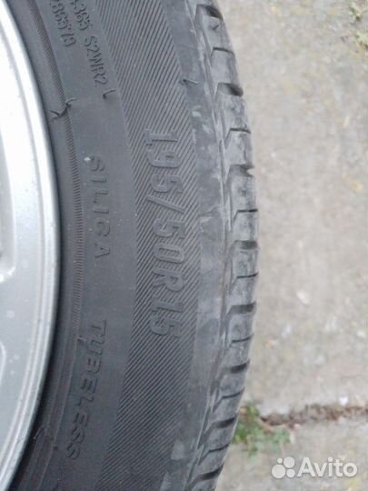 Резина летняя R15 на оригинальных дисках