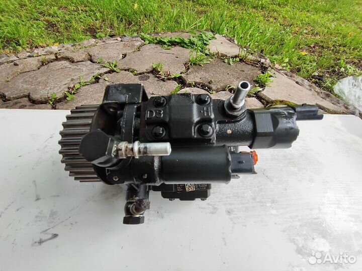 Продам тнвд на двигатель К9К858,836,837