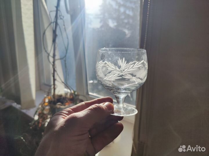 Хрустальные бокалы