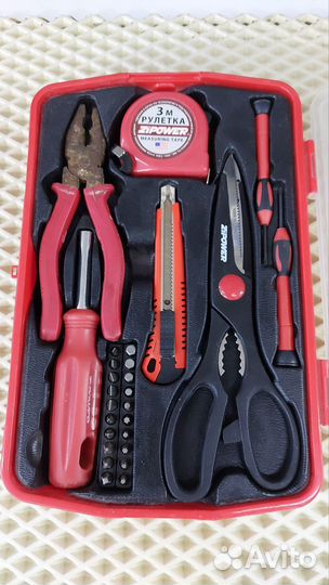 Ч) Набор инструментов Zipower pm5147