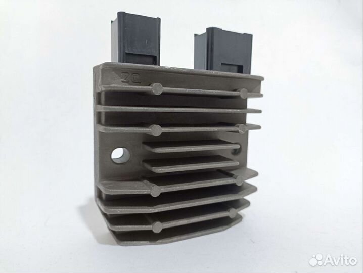 Реле зарядки регулятор Honda CBR 1000 RR