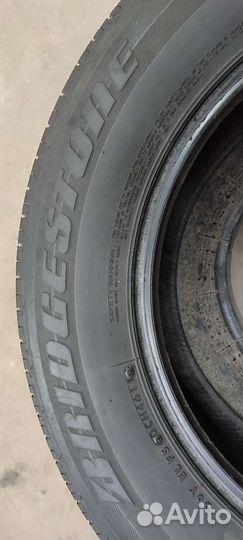 Bridgestone Dueler H/P 225/65 R17