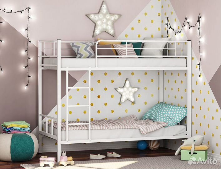 Двухъярусная кровать, в наличии. Разные цвета