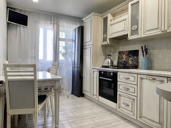 3-к. квартира, 70 м², 9/10 эт.