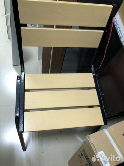 Уличные стулья