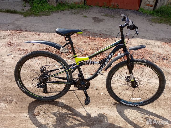 Велосипед скоростной, колеса 26 радиуса