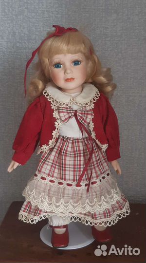 Кукла фарфоровая remeco collection