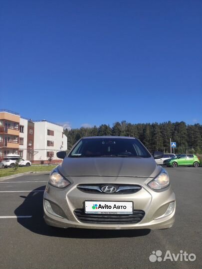 Hyundai Solaris 1.6 AT, 2011, 209 000 км