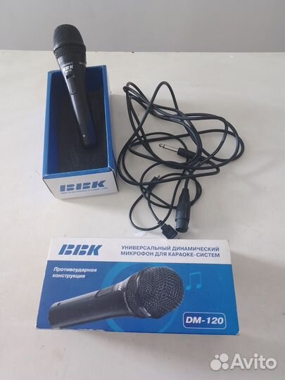 Универсальный динамический микрофон для караоке