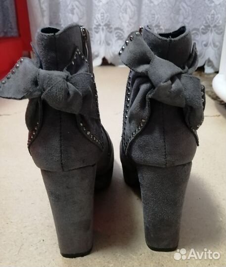 Полусапожки женские