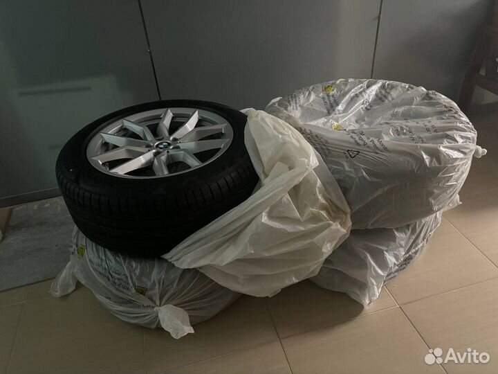 Комплект летних колес 265/50 R19