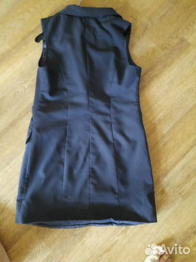 Удлиненный жилет Азарти для школьницы темно-синий