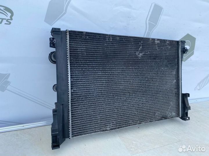 Радиатор основной Mercedes-Benz C W204 M271.910