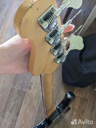 Бас гитара полный комплект