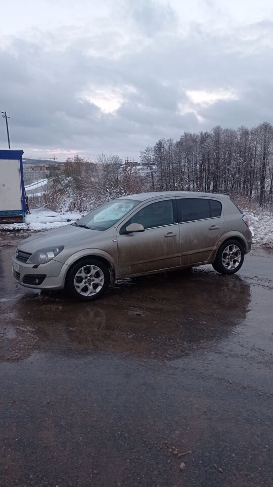Opel Astra: фото владельца