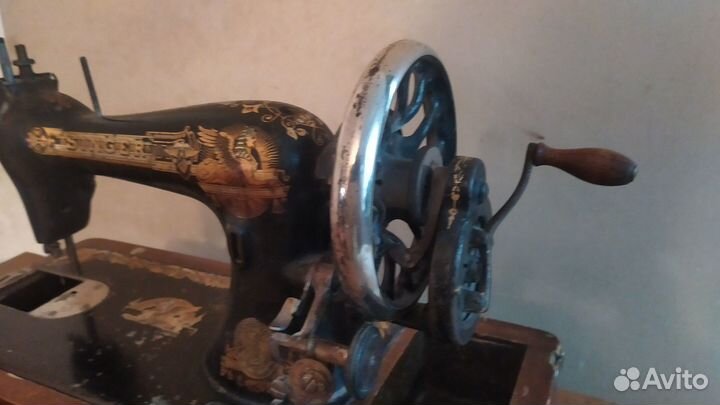 Швейная машинка Зингер ручная