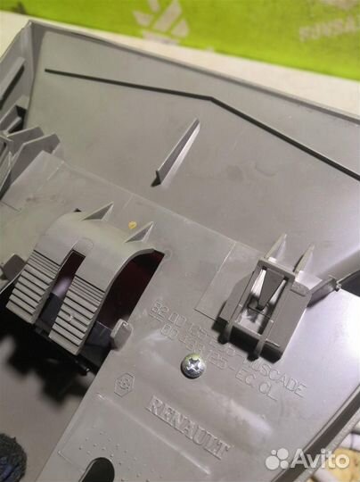 Фонарь задний (стоп сигнал) Рено Клио 2 Симбол