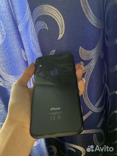 Телефон iPhone хр
