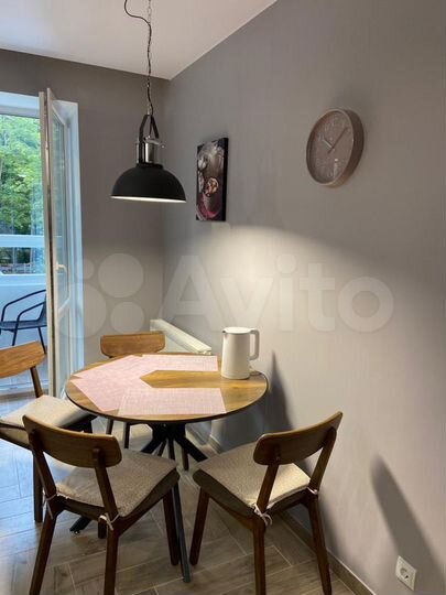 2-к. квартира, 65 м², 2/9 эт.