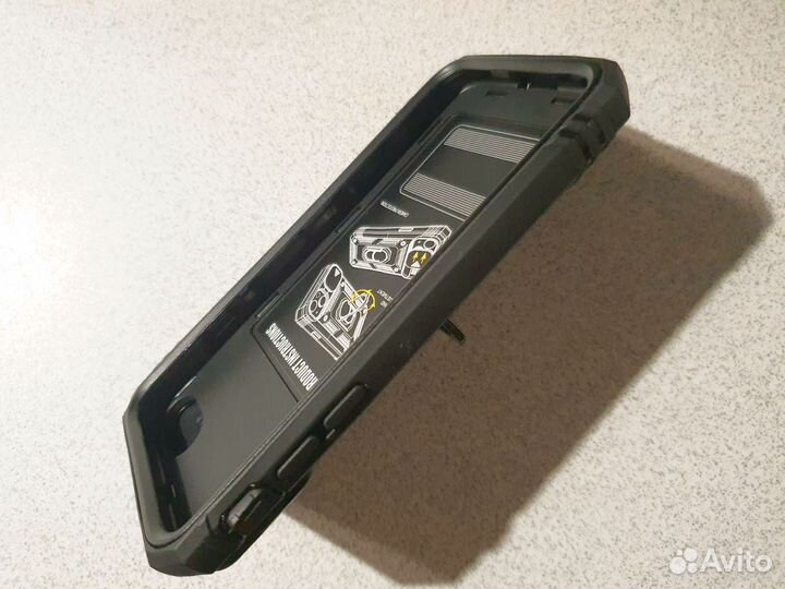 Чехол на iPhone 8