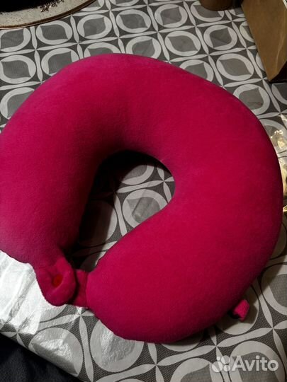Подушка для путешествий