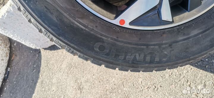 Kumho WinterCraft SUV Ice WS31 225/60 R17