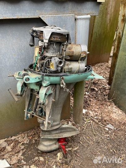 Лодочный мотор Вихрь 20 л.с