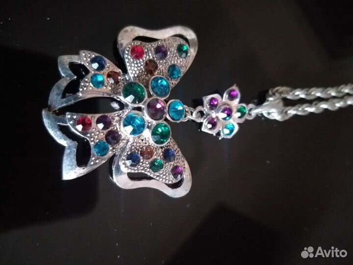 Подвески. Серьги. Браслеты