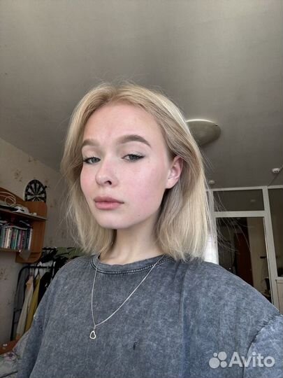 Сборщик, официант, курьер мелких посылок