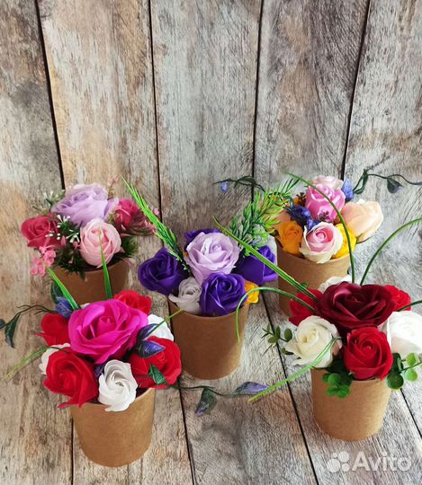 Композиции из мыльных цветов