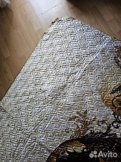 Покрывало на кровать