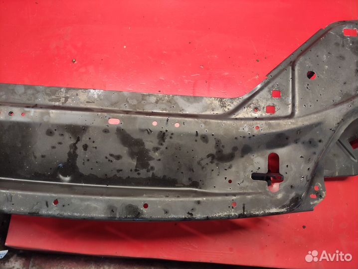 Передняя панель (телевизор) Volvo S 80 2 2007-2016