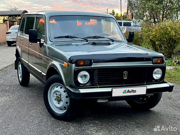 LADA 4x4 (Нива) 1.7 МТ, 2009, 190 000 км