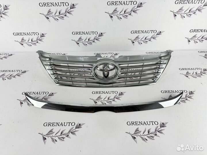 Комплект решетка радиатора дорест. Camry 50 11-14г