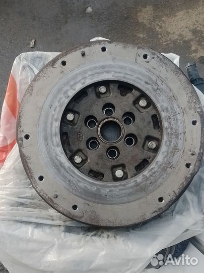 Маховик +корзина сцепления Nissan mr20de