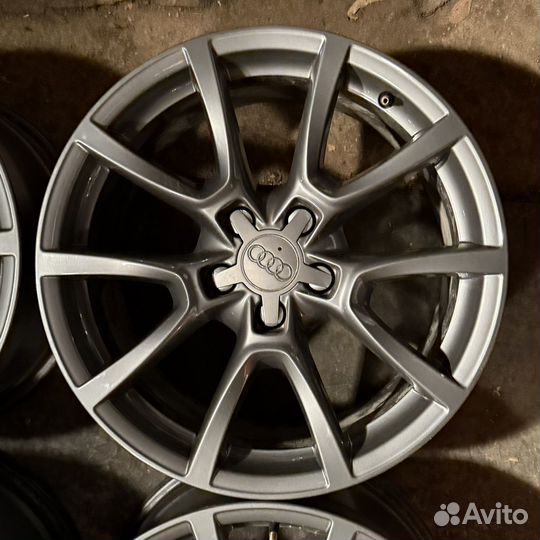 Колесные диски R18 Audi Q5 8R