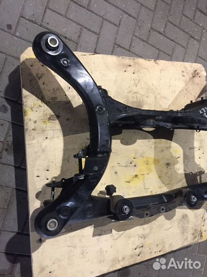 Балка задняя Lexus RX450h