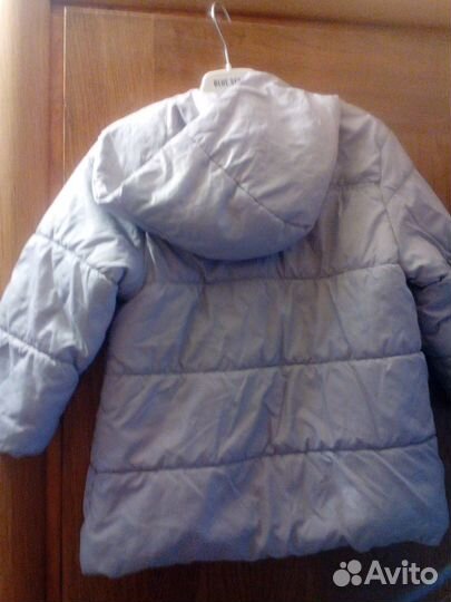 Куртка новая для девочки демисезонная 104-110