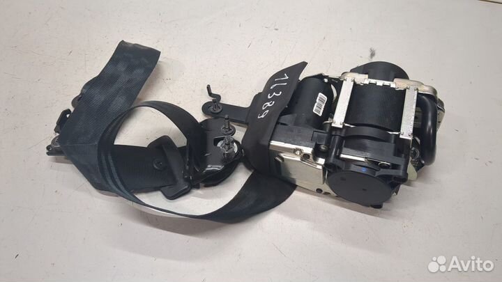 Ремень безопасности Ford Explorer, 2017